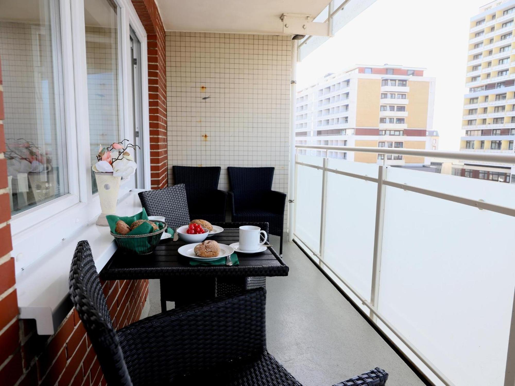 Strandnahe Ferienwohnung, Zentral Gelegen, Wlan Und Balkon, Andreas Dirks-Str. 1 Westerland Esterno foto